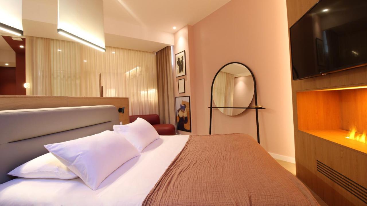 Mihotel Sala ลียง ภายนอก รูปภาพ