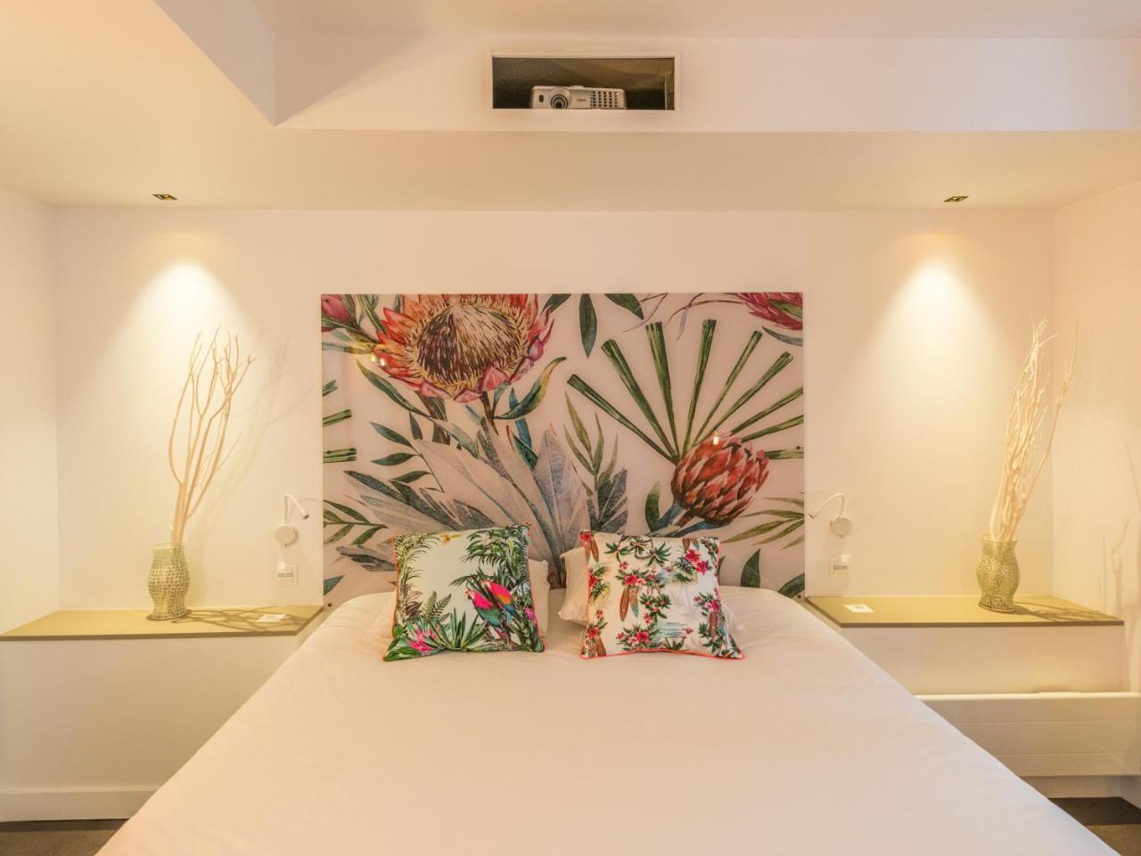Mihotel Sala ลียง ภายนอก รูปภาพ